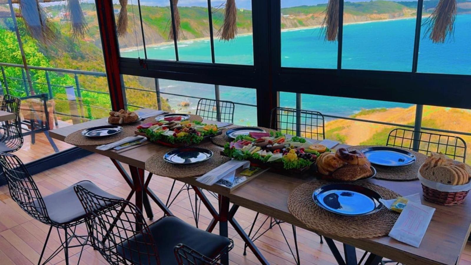 Marina Fener Hotel Istanbul Airport Karaburun  外观 照片